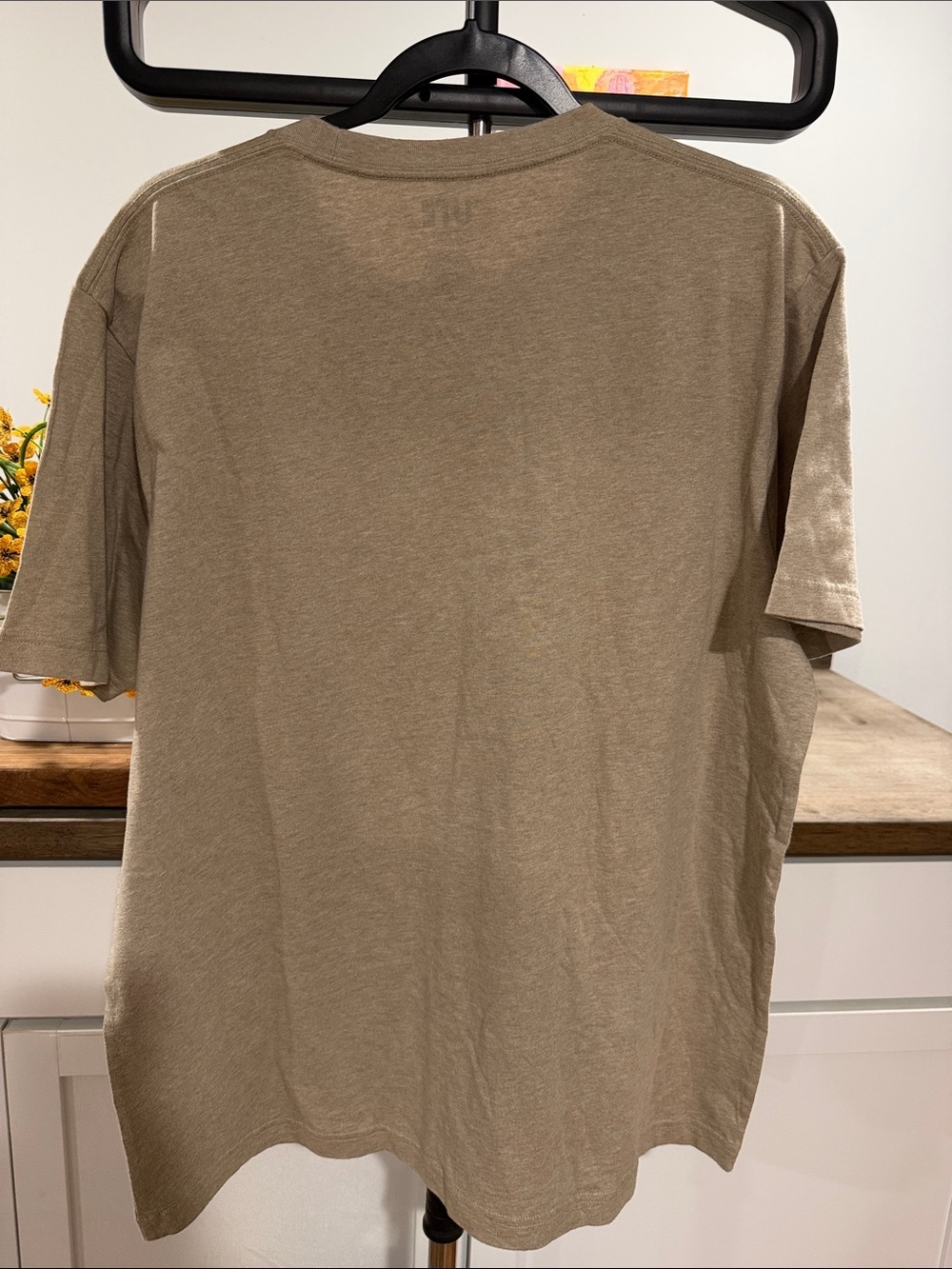 Disney UT Graphic Tee in Tan and Black size XL - Picture 2 of 7